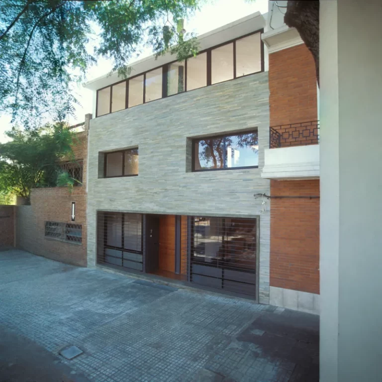 ZIP - Triplex Joaquín Nuñez