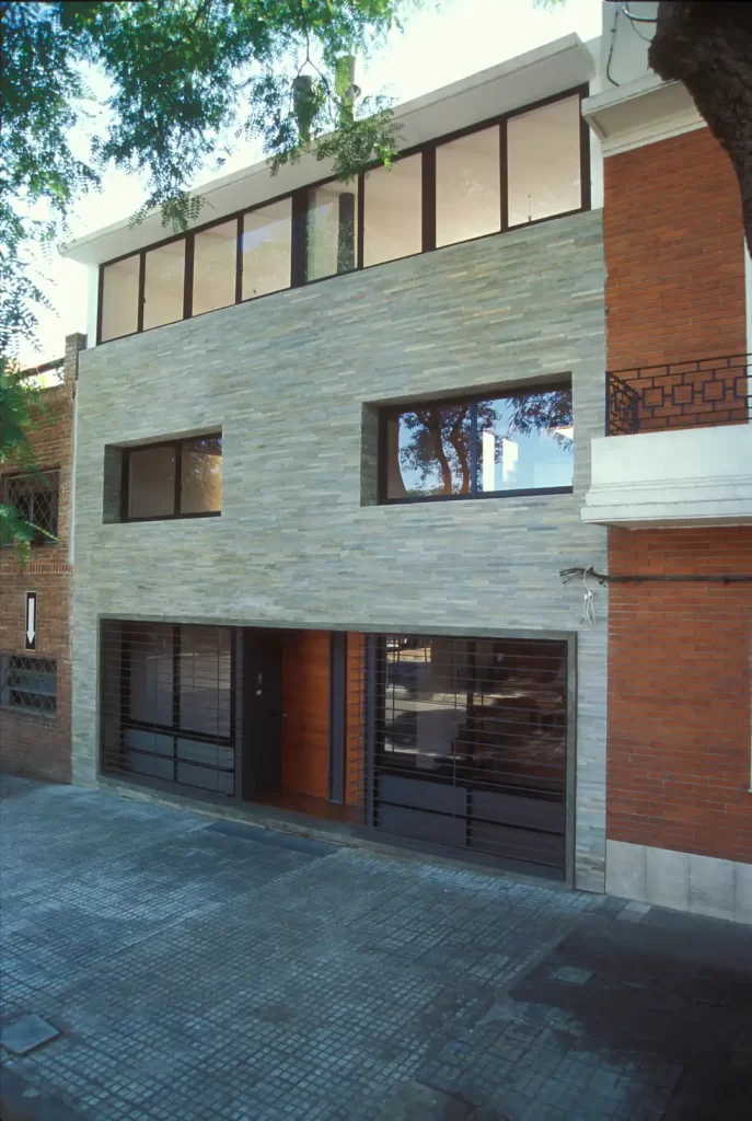 ZIP - Triplex Joaquín Nuñez